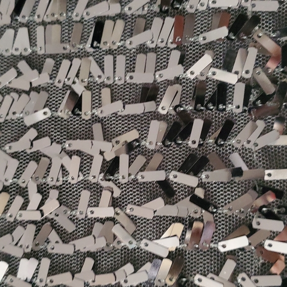 NWT Black Sparkly Short-sleeve Shrug Jacket w/ Rectangular Paillettes - Sz L - Picture 3 of 5